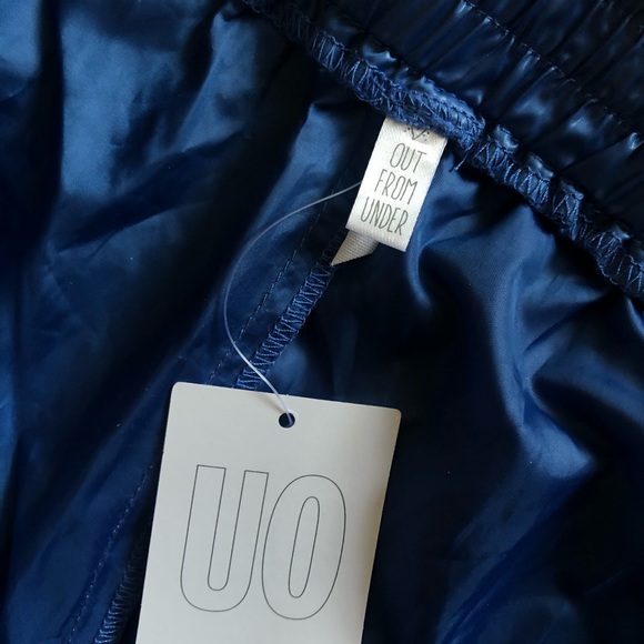 Urban Outfitters parachute pants !! - Picture 4 of 4